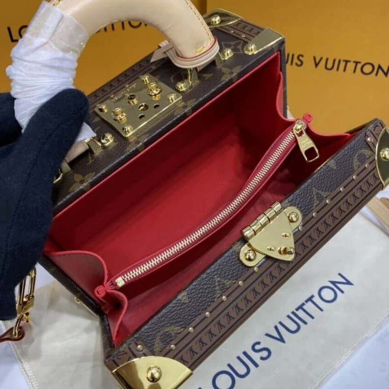 Mythick Metallic Louis Vuitton Valisette Tresor