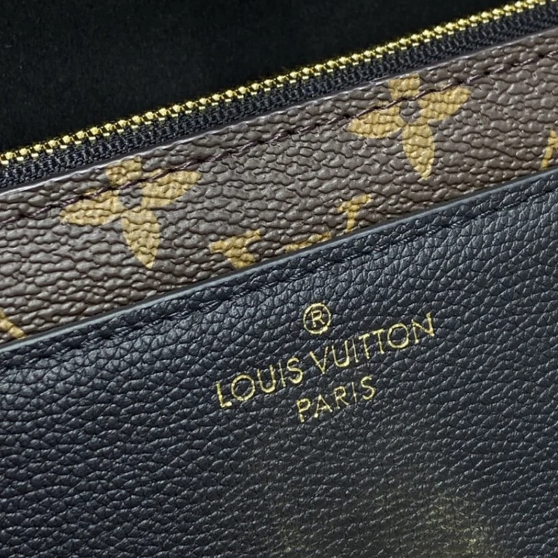Lv belts replica Smooth co LV Victoire Black