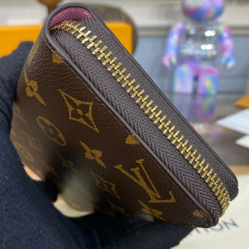 Mythick For the 20 Louis Vuitton Vivienne Holidays Monogram Zippy Wallet Pink