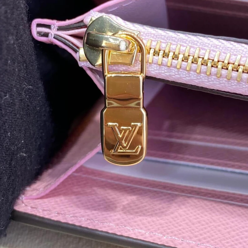 Replica bags Outside f Louis Vuitton Vivienne Sailing Damier Ebene Sarah Wallet Pink