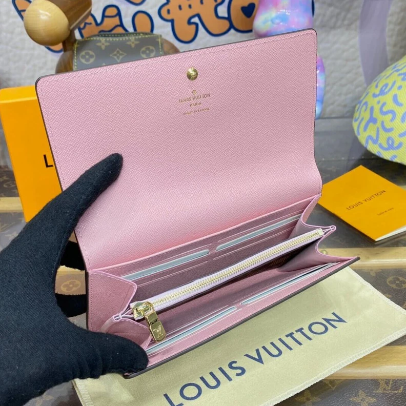 Replica bags Outside f Louis Vuitton Vivienne Sailing Damier Ebene Sarah Wallet Pink