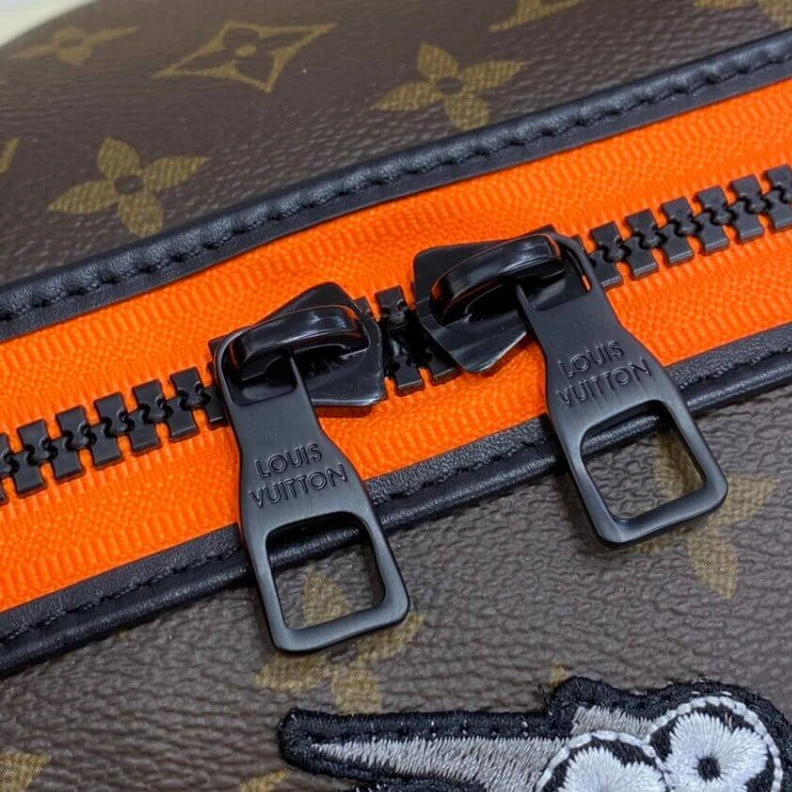 Lv belts replica Inside zi Louis Vuitton X Virgil Abloh Keepall Bandouliere 50 M45616