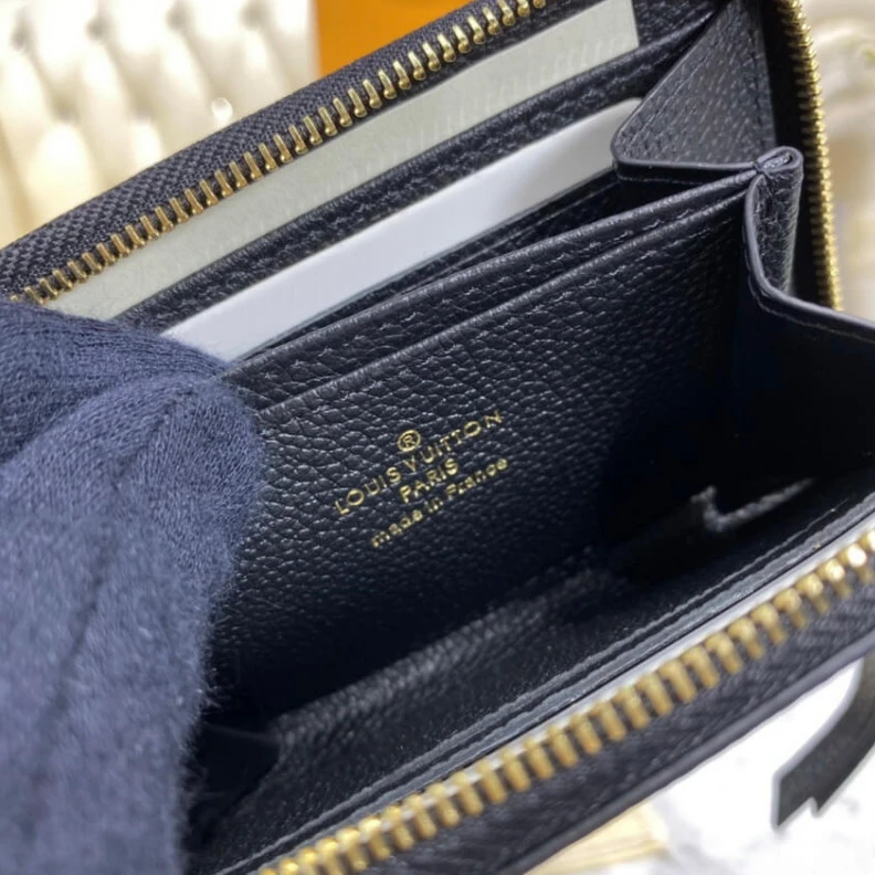 Top lv 2 large g Louis Vuitton Zippy Coin Purse Wallet in Giant Monogram Leather