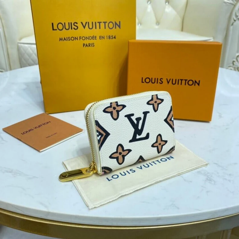 Mythick ru 4 card sl Louis Vuitton Zippy Coin Purse