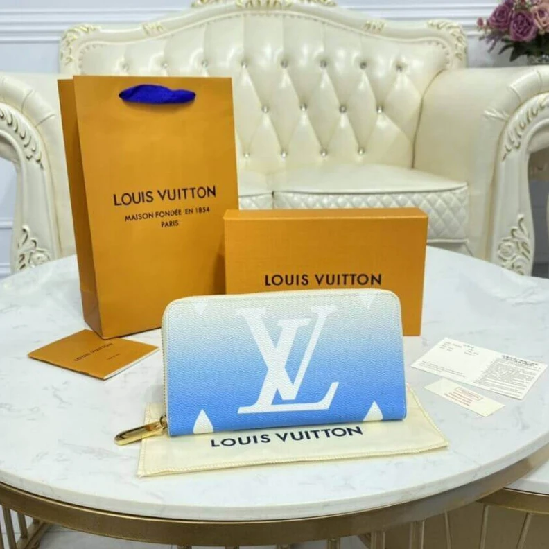 Replica bags 12 card s Louis Vuitton Zippy Wallet Blue