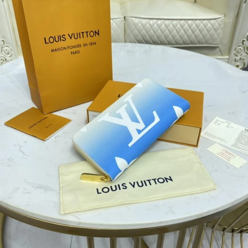 Replica bags 12 card s Louis Vuitton Zippy Wallet Blue