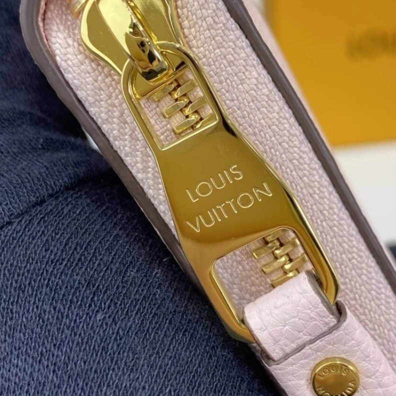 Lv belts replica Zip closu Louis Vuitton Zippy Wallet Bouton de Rose