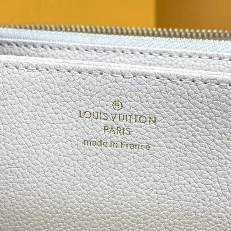 Top lv Monogram Louis Vuitton Zippy Wallet Cream Saffron