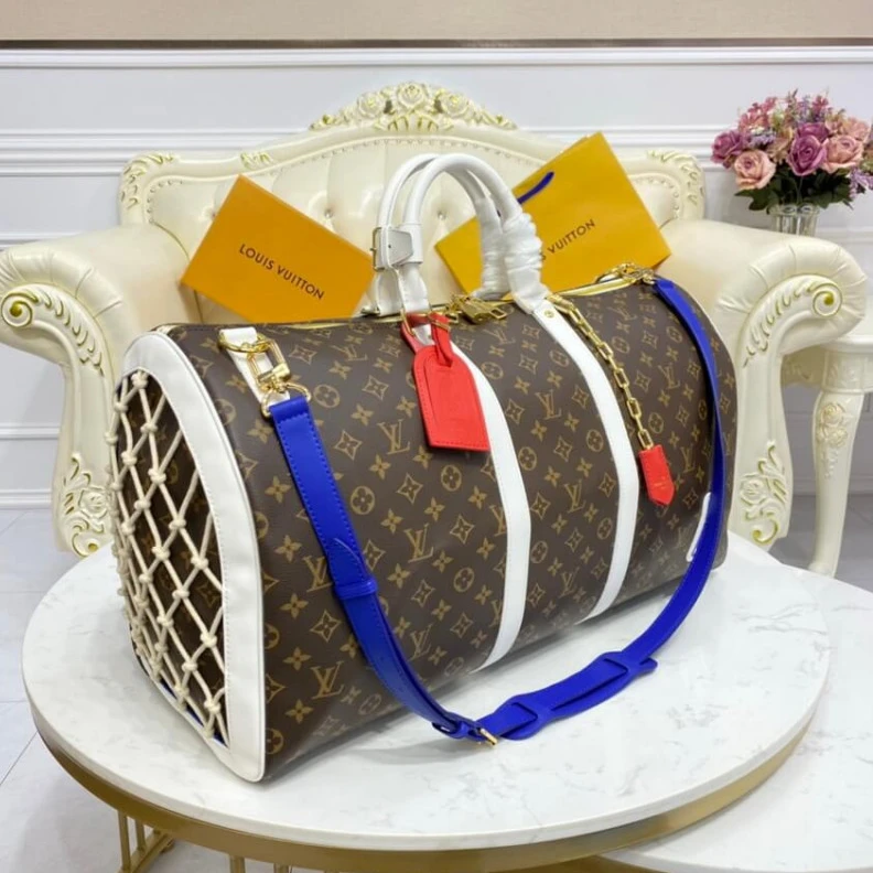 Mythick Flap syst Louis Vuitton x NBA Monogram Canvas Basketball Keepall 55 Bag