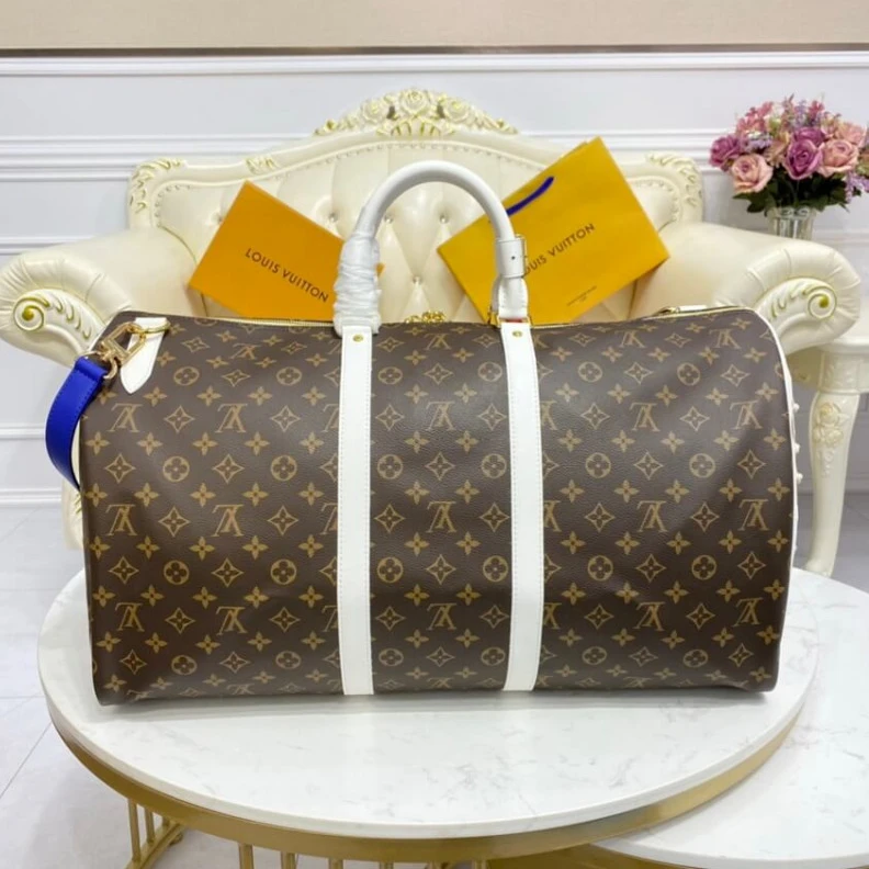 Mythick Flap syst Louis Vuitton x NBA Monogram Canvas Basketball Keepall 55 Bag