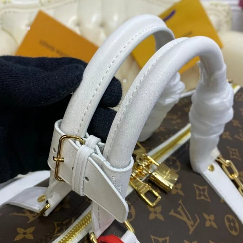 Mythick Flap syst Louis Vuitton x NBA Monogram Canvas Basketball Keepall 55 Bag