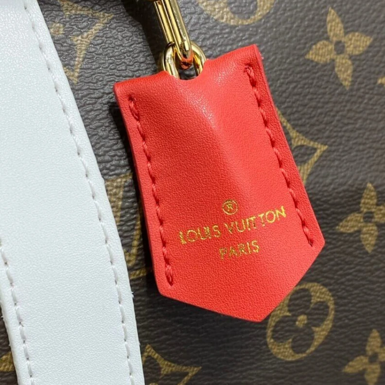 Mythick Flap syst Louis Vuitton x NBA Monogram Canvas Basketball Keepall 55 Bag