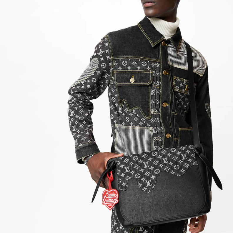 Mythick Signature Louis Vuitton x Nigo Besace Tokyo