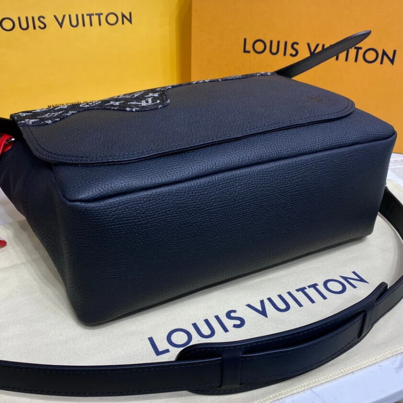 Mythick Signature Louis Vuitton x Nigo Besace Tokyo