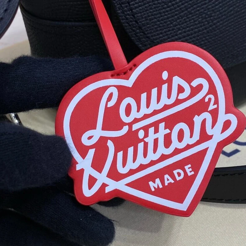 Mythick Signature Louis Vuitton x Nigo Besace Tokyo