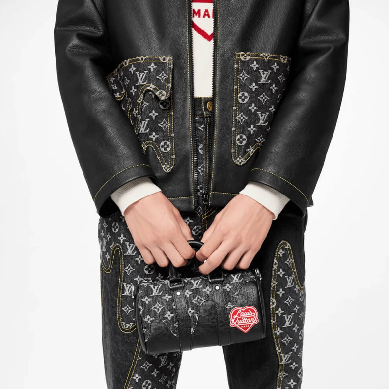 Mythick ru Strap dro Louis Vuitton x Nigo Keepall XS Black