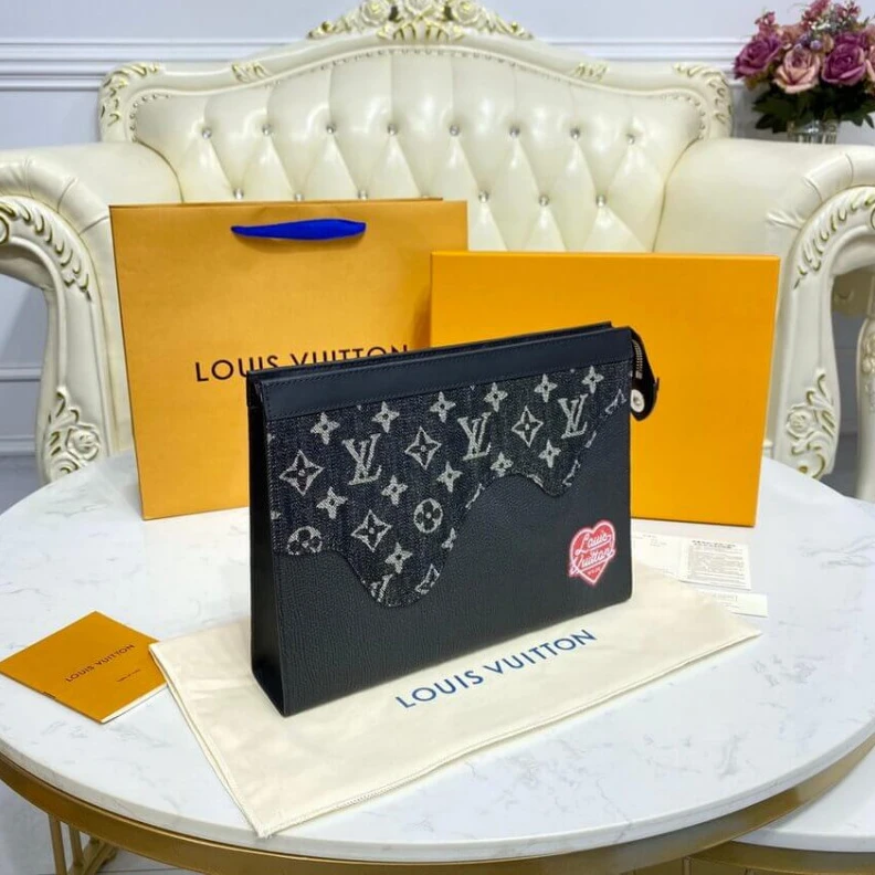 Replica bag 27 x 21 x Louis Vuitton x Nigo Pochette Voyage MM Black
