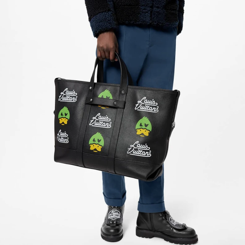 Replica bags lv Handle: D Louis Vuitton x Nigo Tote Journey Black