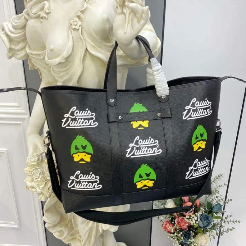Replica bags lv Handle: D Louis Vuitton x Nigo Tote Journey Black