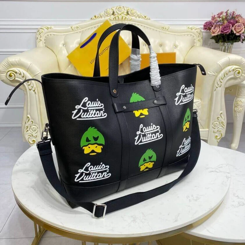 Replica bags lv Handle: D Louis Vuitton x Nigo Tote Journey Black