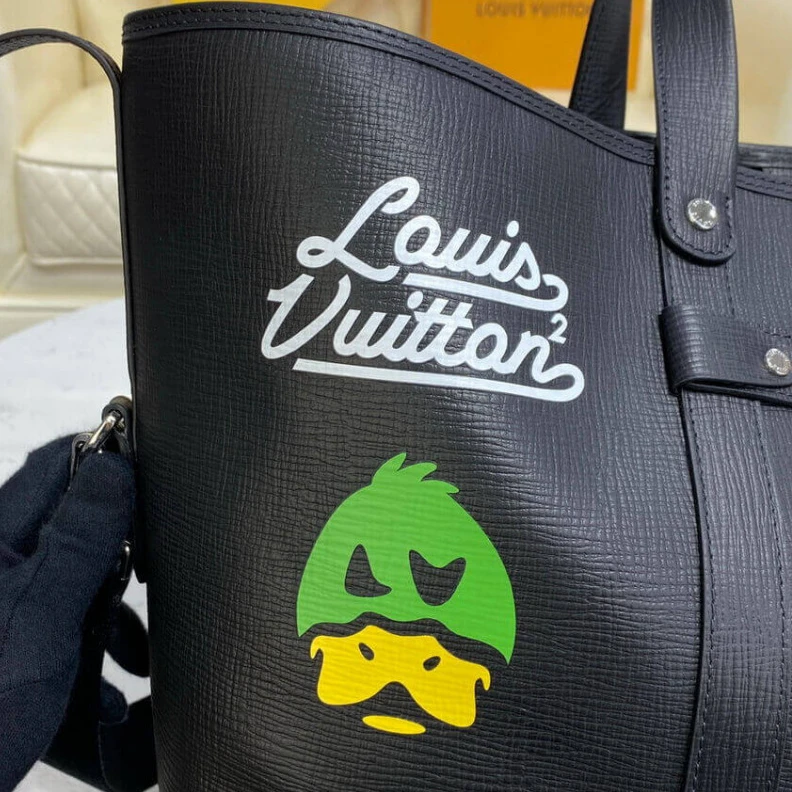 Replica bags lv Handle: D Louis Vuitton x Nigo Tote Journey Black