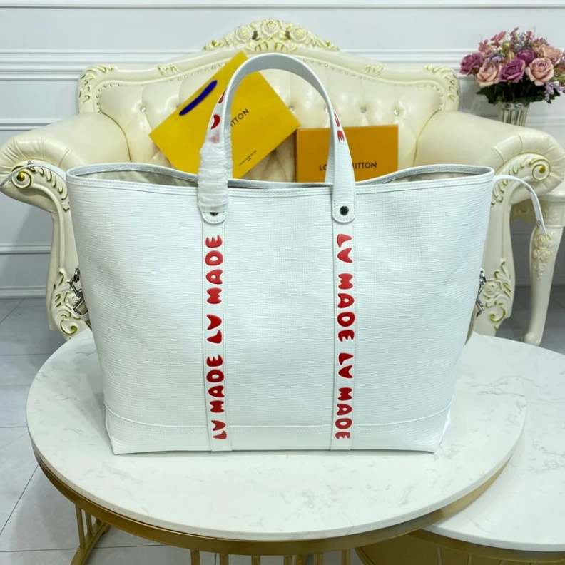 Louis vuitton locations Textile l Louis Vuitton x Nigo Tote Journey White