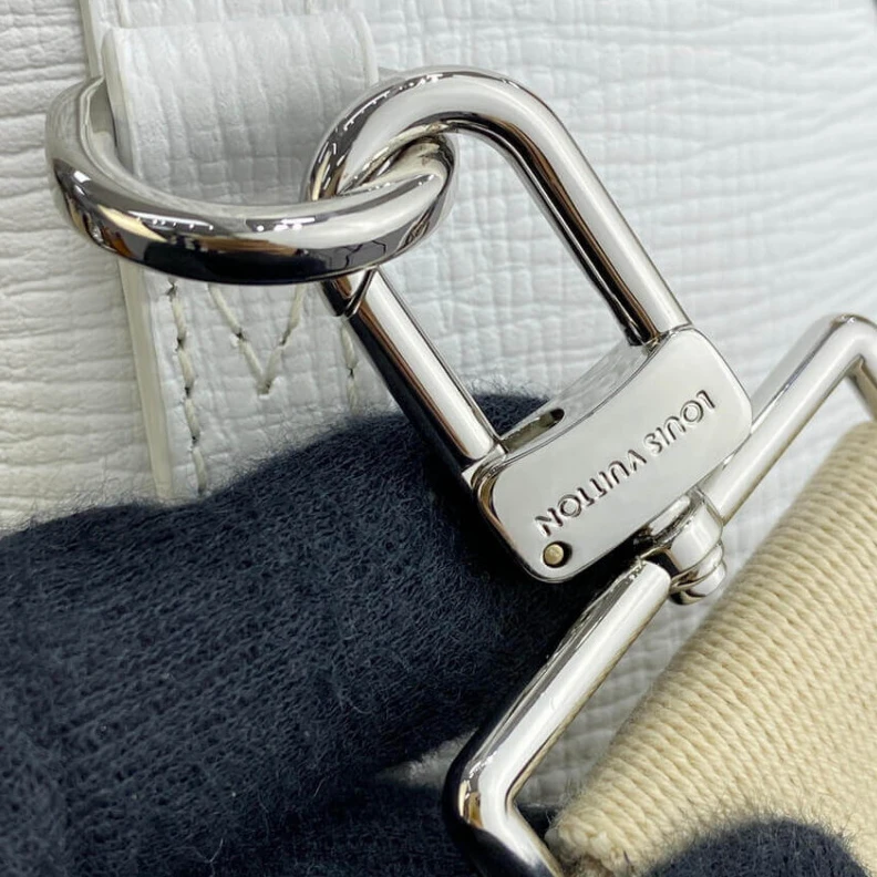 Louis vuitton locations Textile l Louis Vuitton x Nigo Tote Journey White