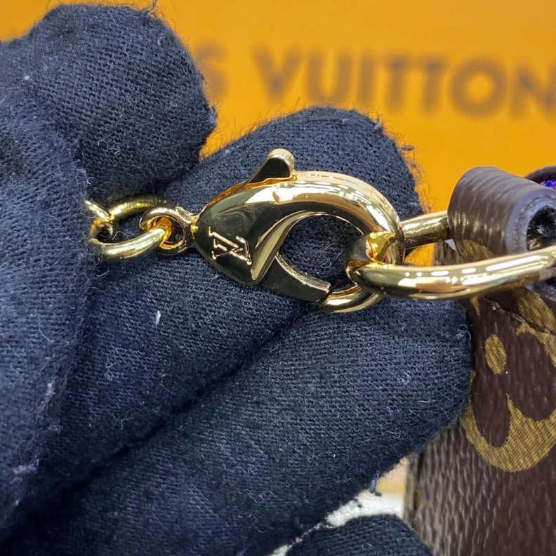 Lv belts replica Removable Louis Vuitton x Yayoi Kusama Felicie Pochette