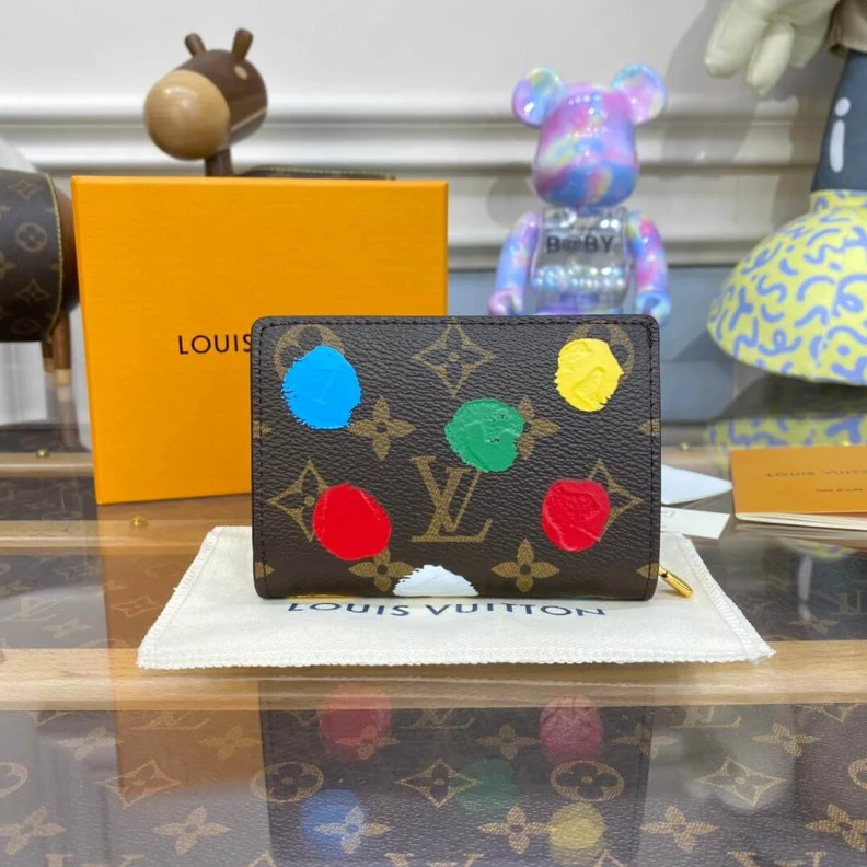 Replica bags lv Goldcolor Louis Vuitton x Yayoi Kusama Lou Wallet M81981