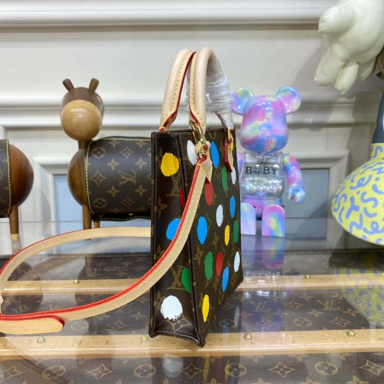 Top lv Goldcolor Louis Vuitton x Yayoi Kusama Petit Sac Plat