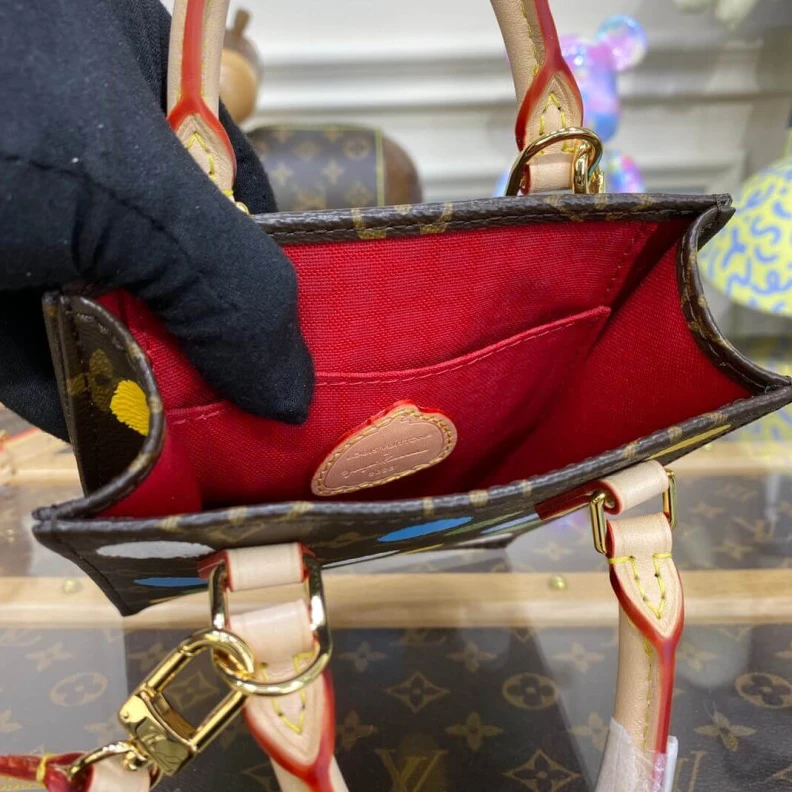 Top lv Goldcolor Louis Vuitton x Yayoi Kusama Petit Sac Plat