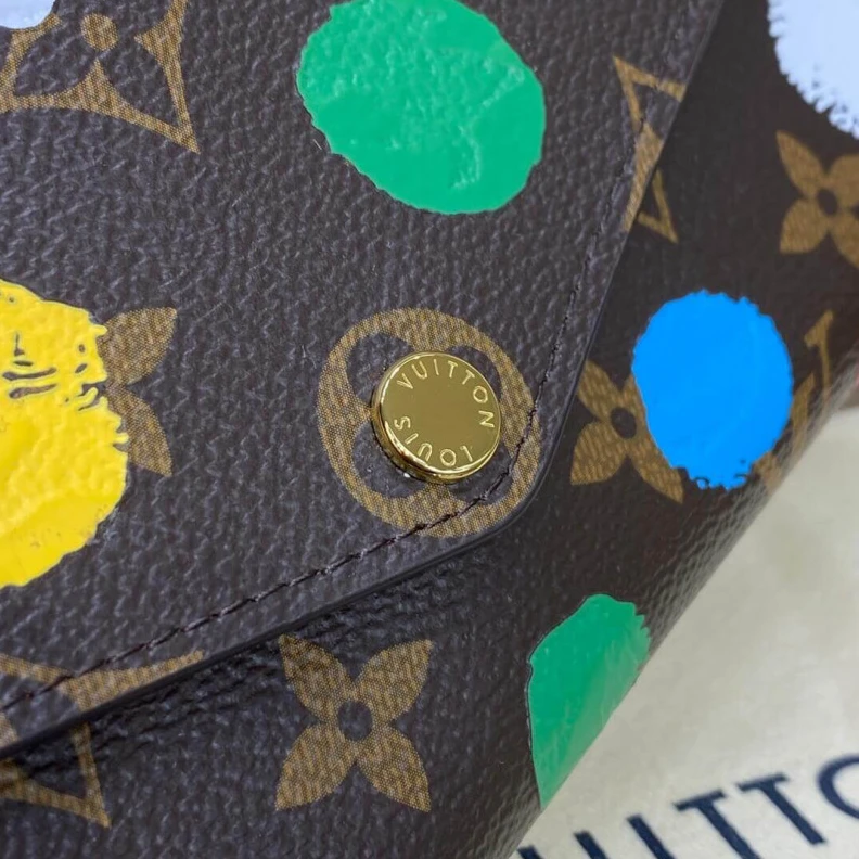 Mythick Zipped co Louis Vuitton x Yayoi Kusama Sarah Wallet