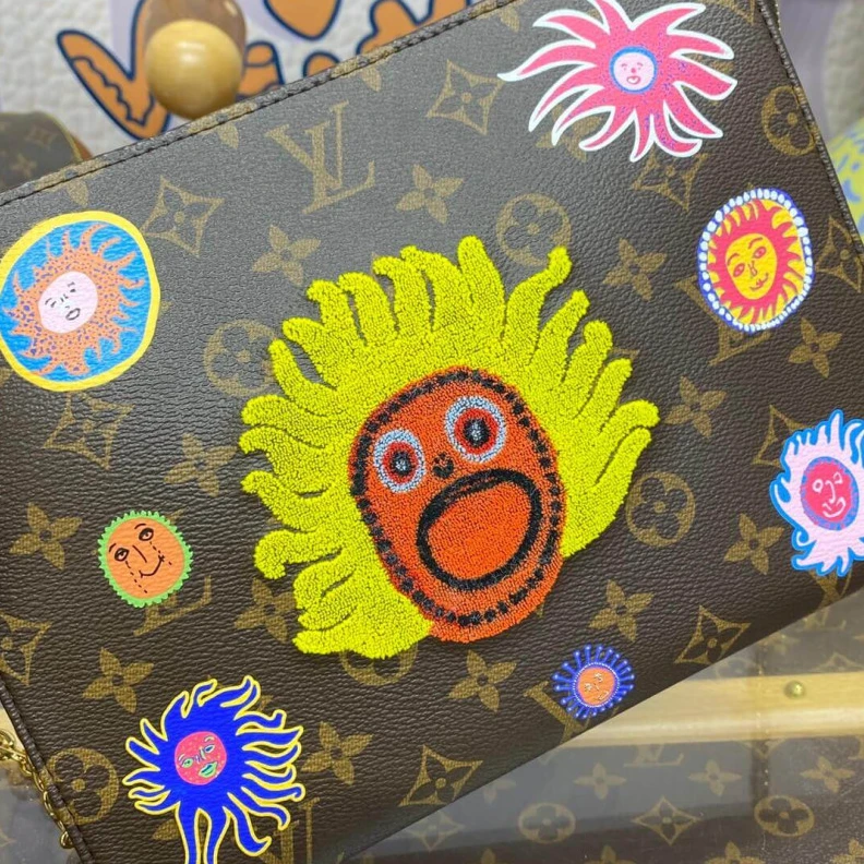 Louis vuitton locations Chain:Rem Louis Vuitton x Yayoi Kusama Toiletry Pouch On Chain
