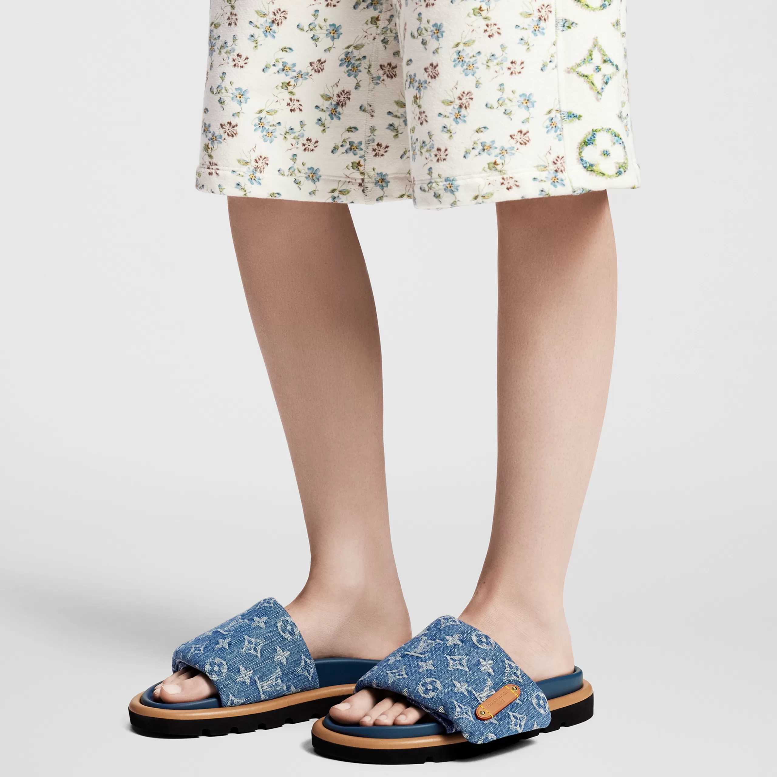 Top lv Louis Vuitton 1ACJVH Pool Pillow Flat Comfort Mule enim Blue