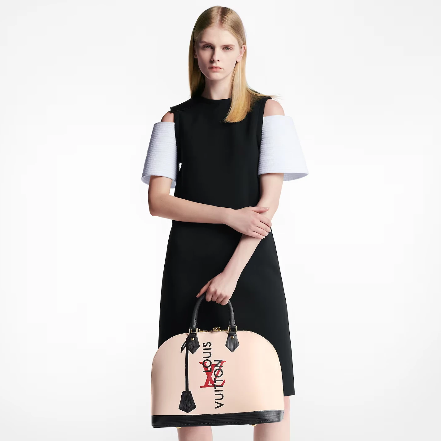Louis vuitton locations Louis Vuitton Beige Black M23598 Alma GM