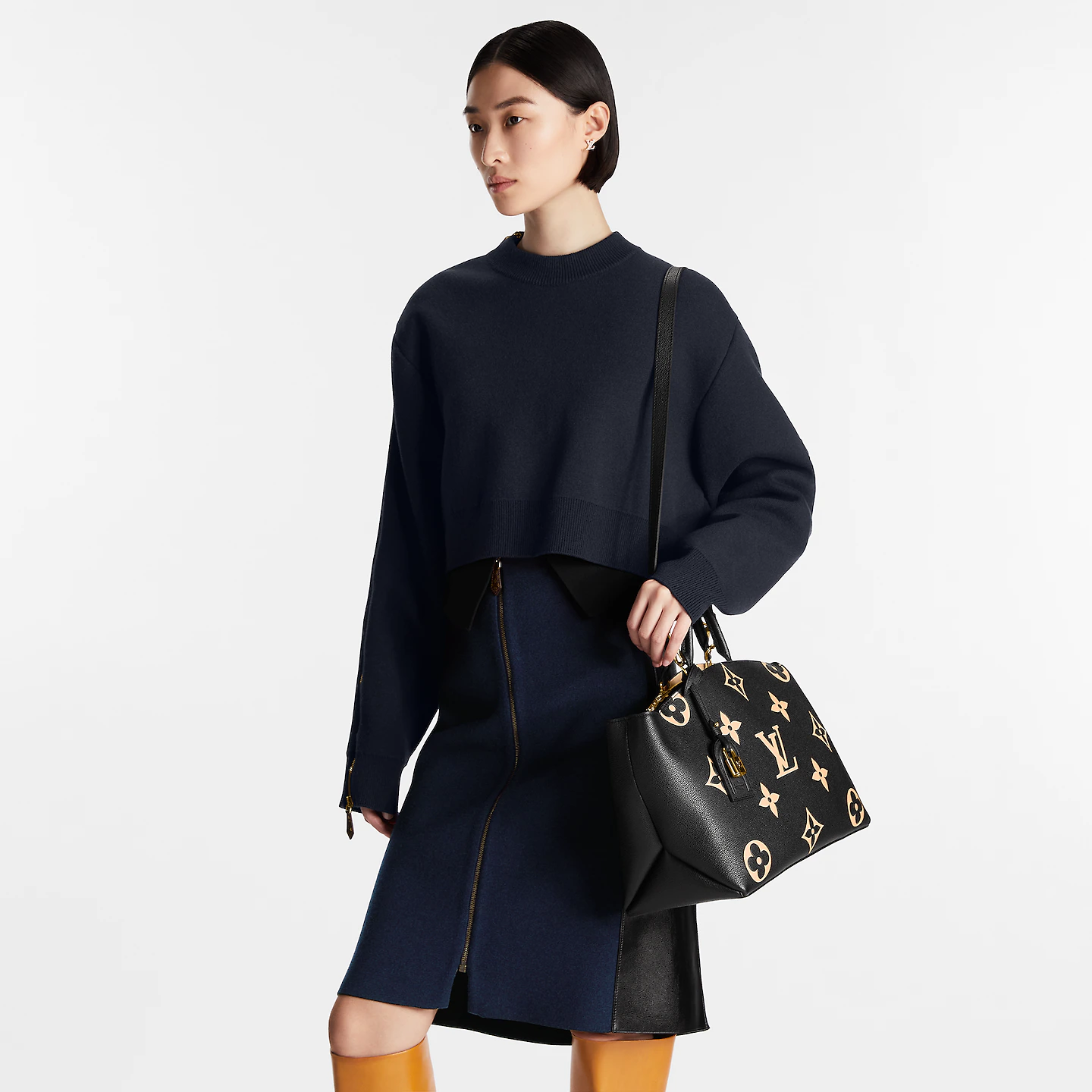 Replica bags lv Louis Vuitton Bicolor Monogram Empreinte Leather M45842 Grand Palais