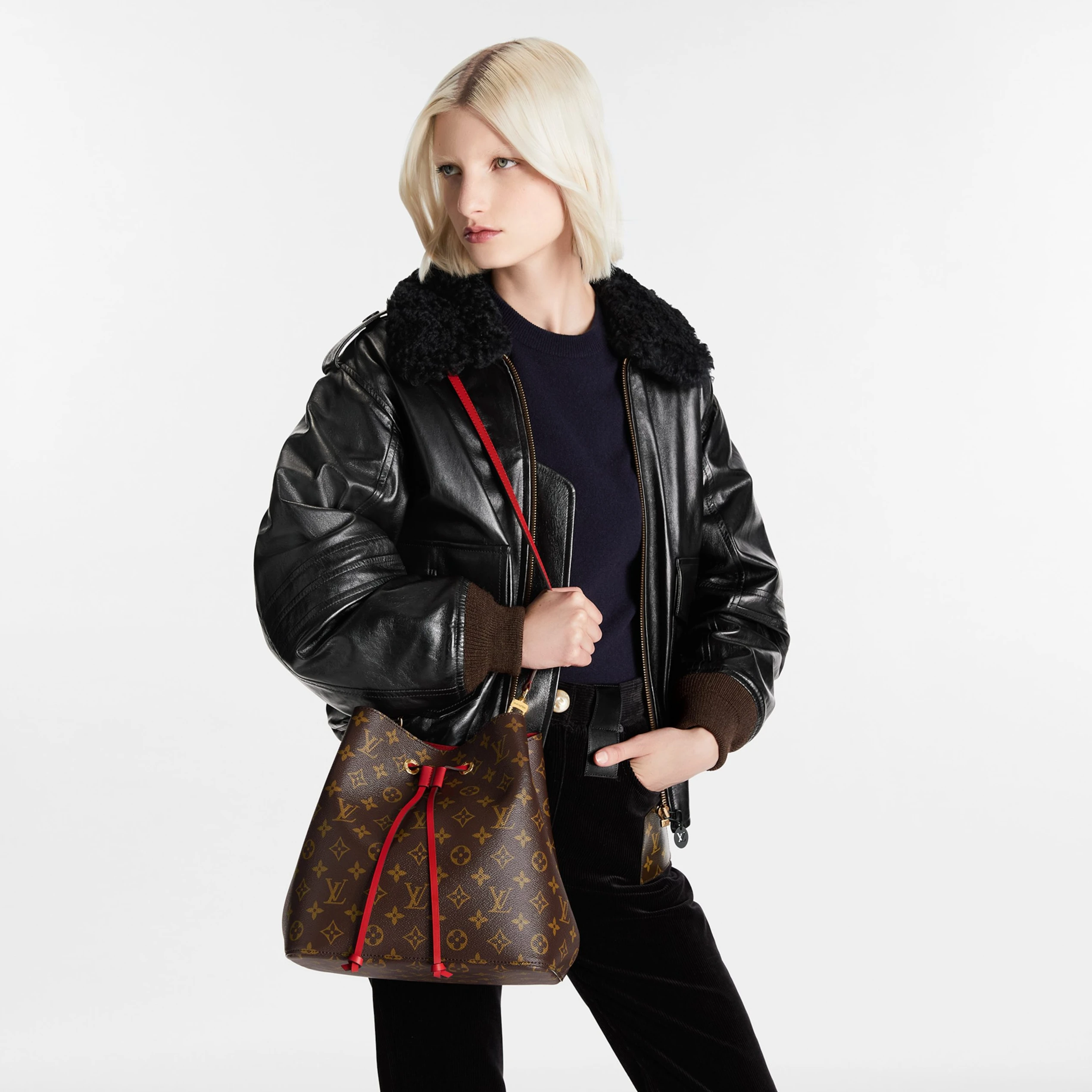 Replica bags lv Louis Vuitton Coquelicot Red Néonoé M44021