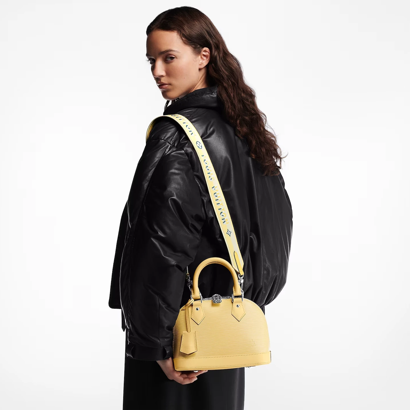 Top lv Louis Vuitton Jaune Plume Yellow M22213 Alma BB