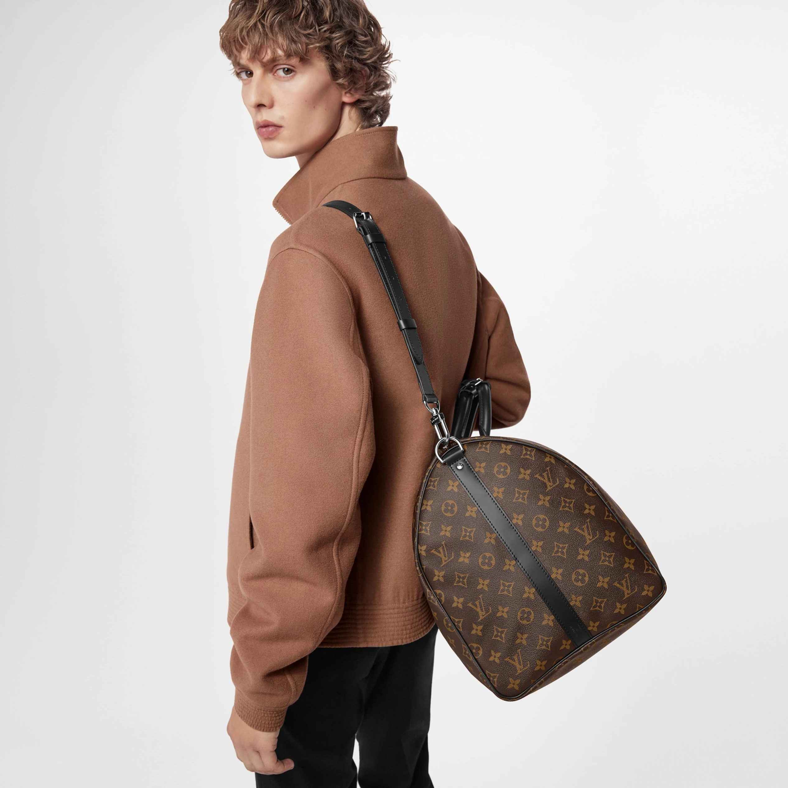 Louis vuitton locations Louis Vuitton Keepall Bandouliere 55 Black M56714