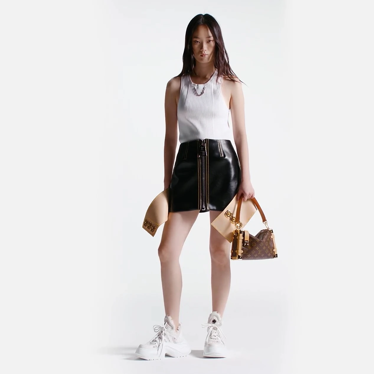 Mythick.ru Louis Vuitton LV Archlight 2.0 Platform Sneaker White 1ABI4A