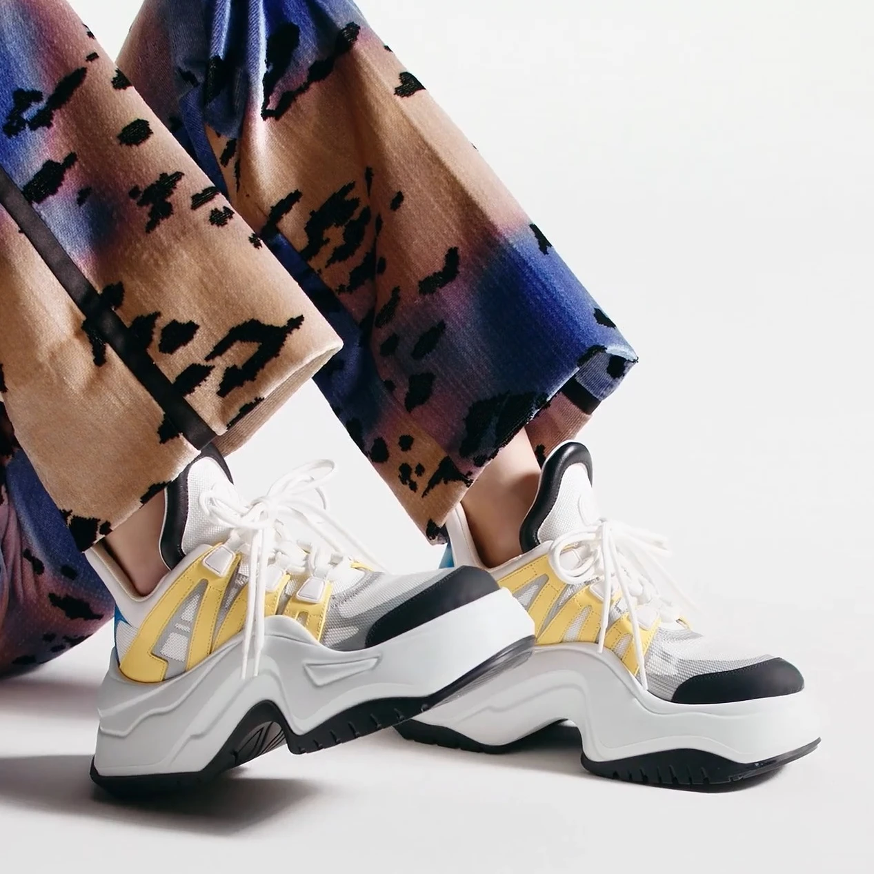 Replica bags Louis Vuitton LV Archlight 2.0 Platform Sneaker White Yellow 1ABIIE