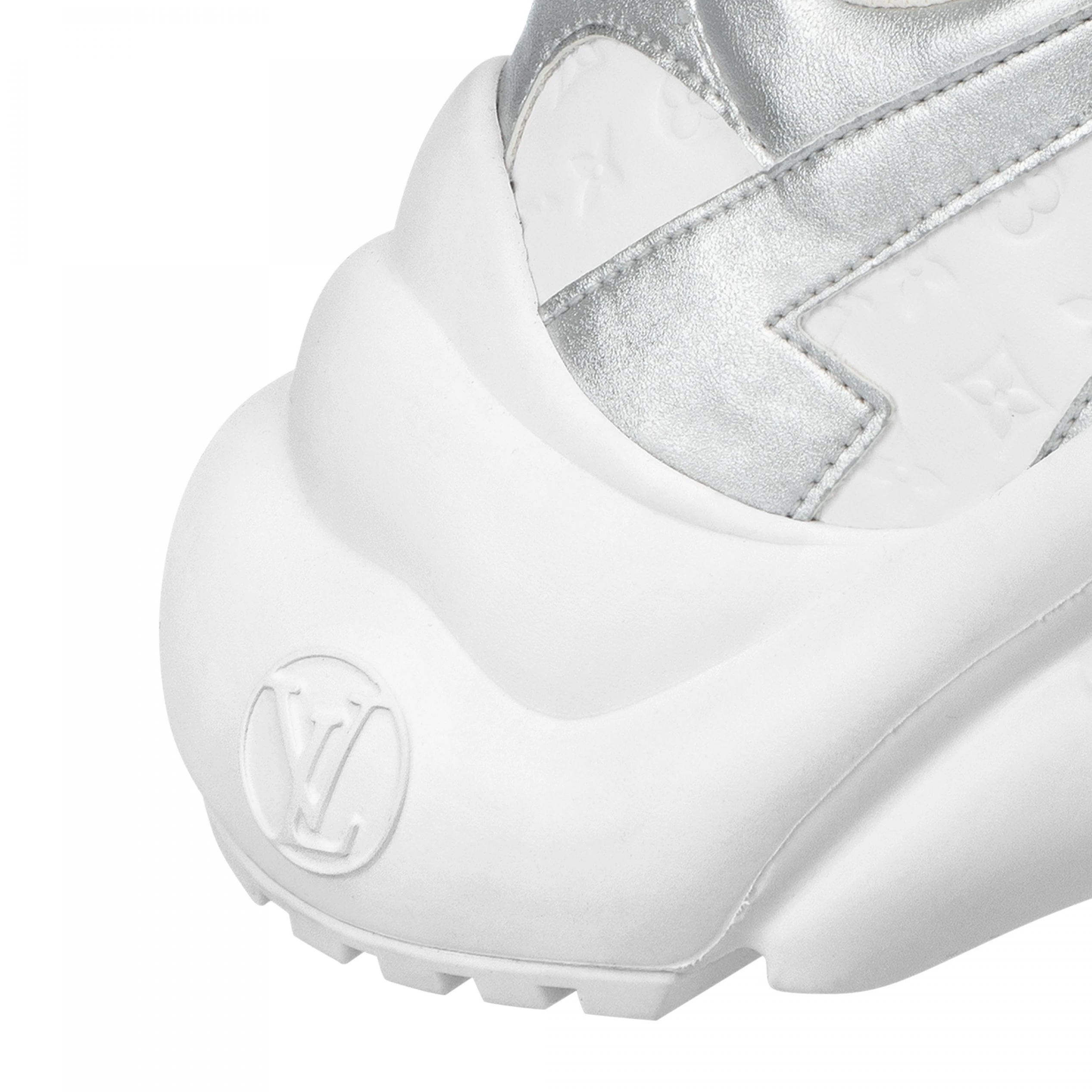 Top lv Louis Vuitton LV Archlight Sneaker Silver 1ABVFU