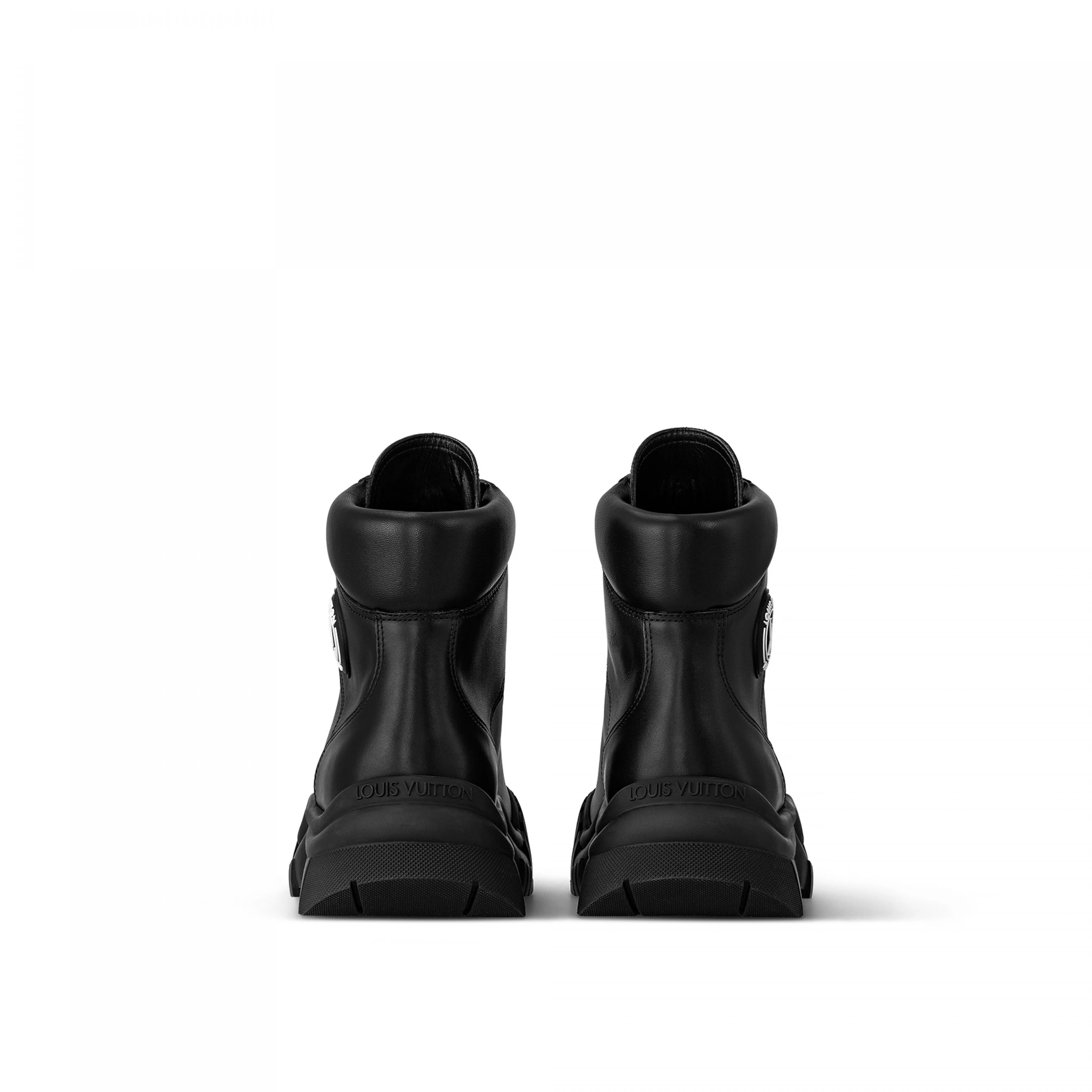 Mythick ru Louis Vuitton LV Ruby Flat Ranger Boot Black 1AAM5U