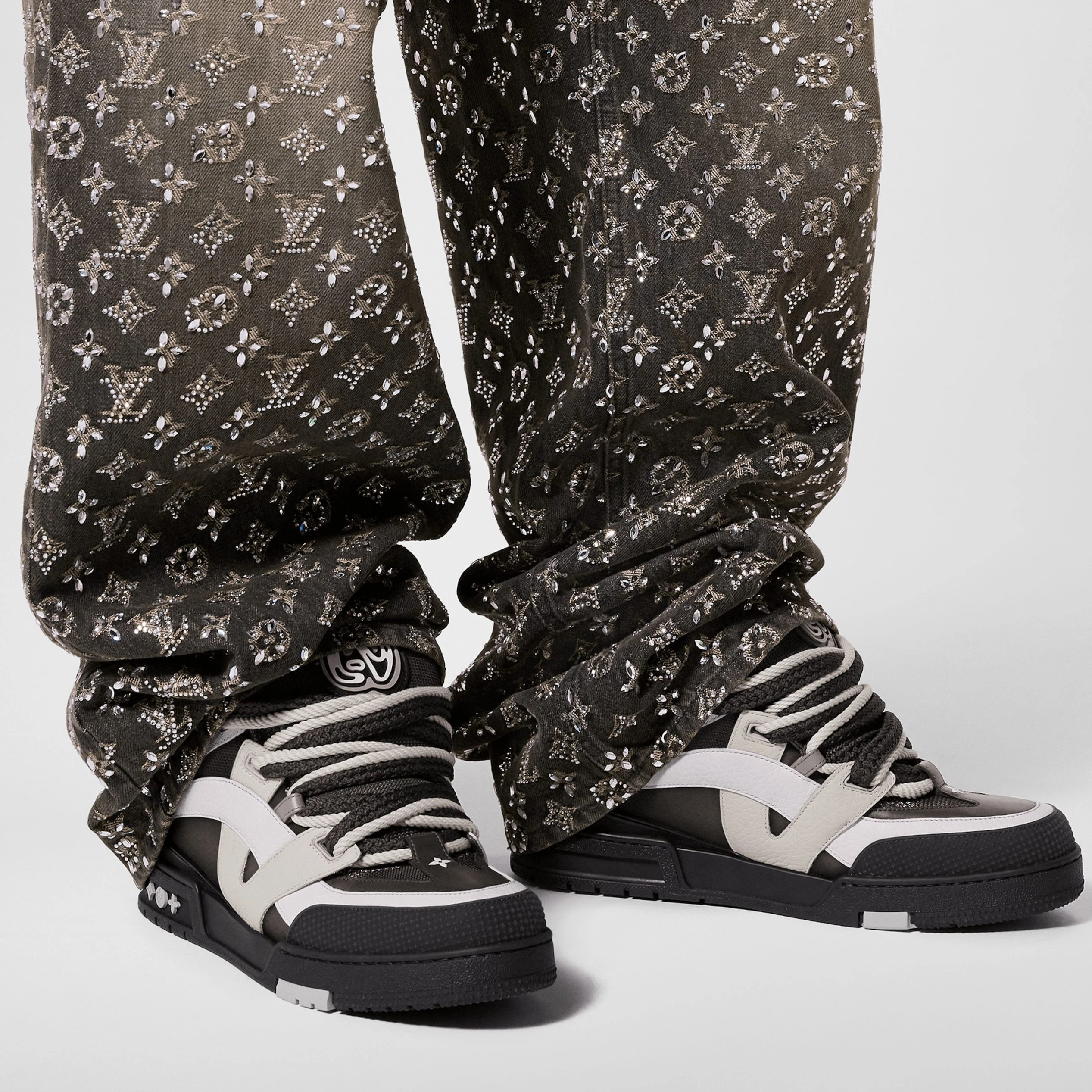 Top lv Louis Vuitton LV Skate Sneaker Anthracite Grey 1ABZ41
