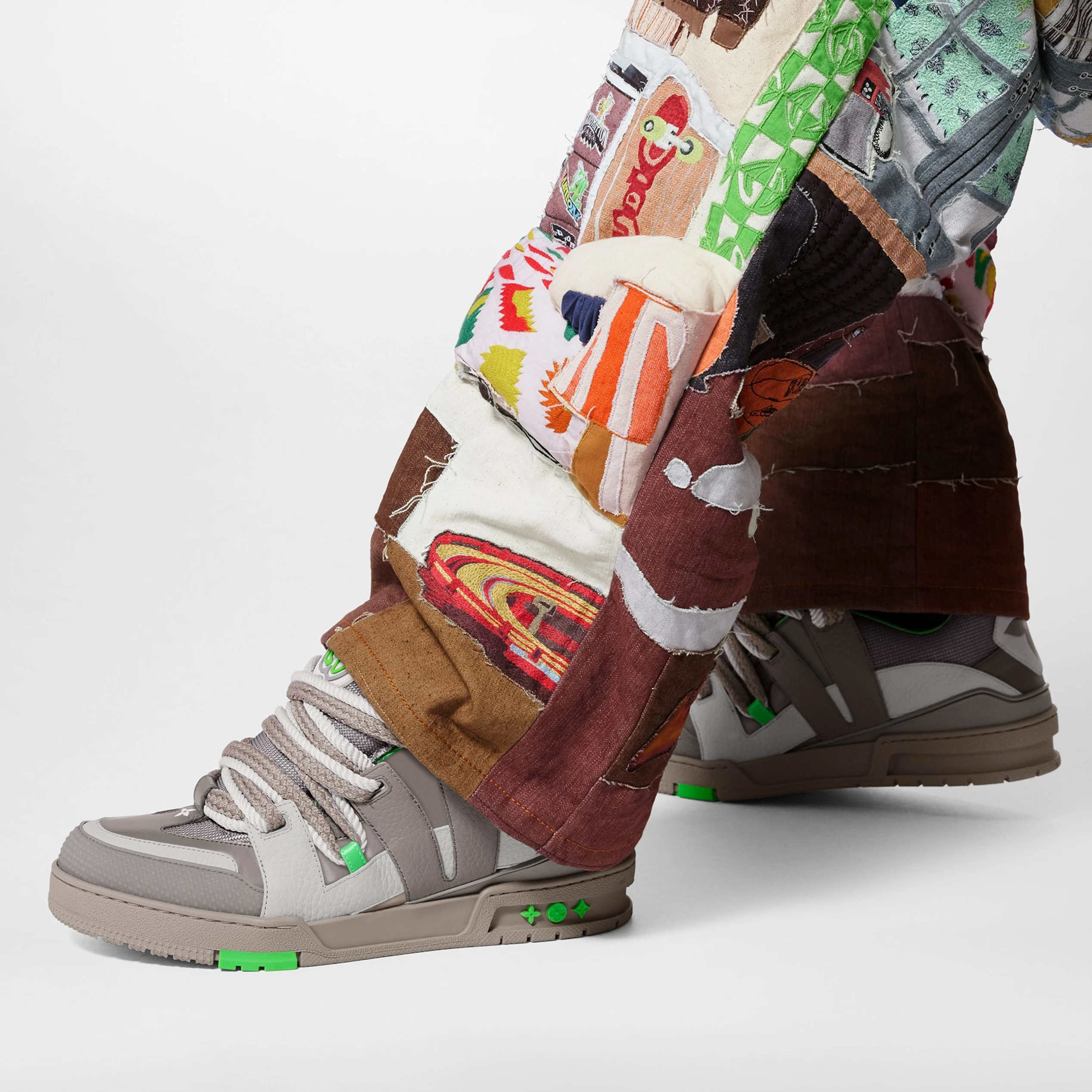 Replica bags lv Louis Vuitton LV Skate Sneaker Monogram Flowers Grey 1ABZ4R