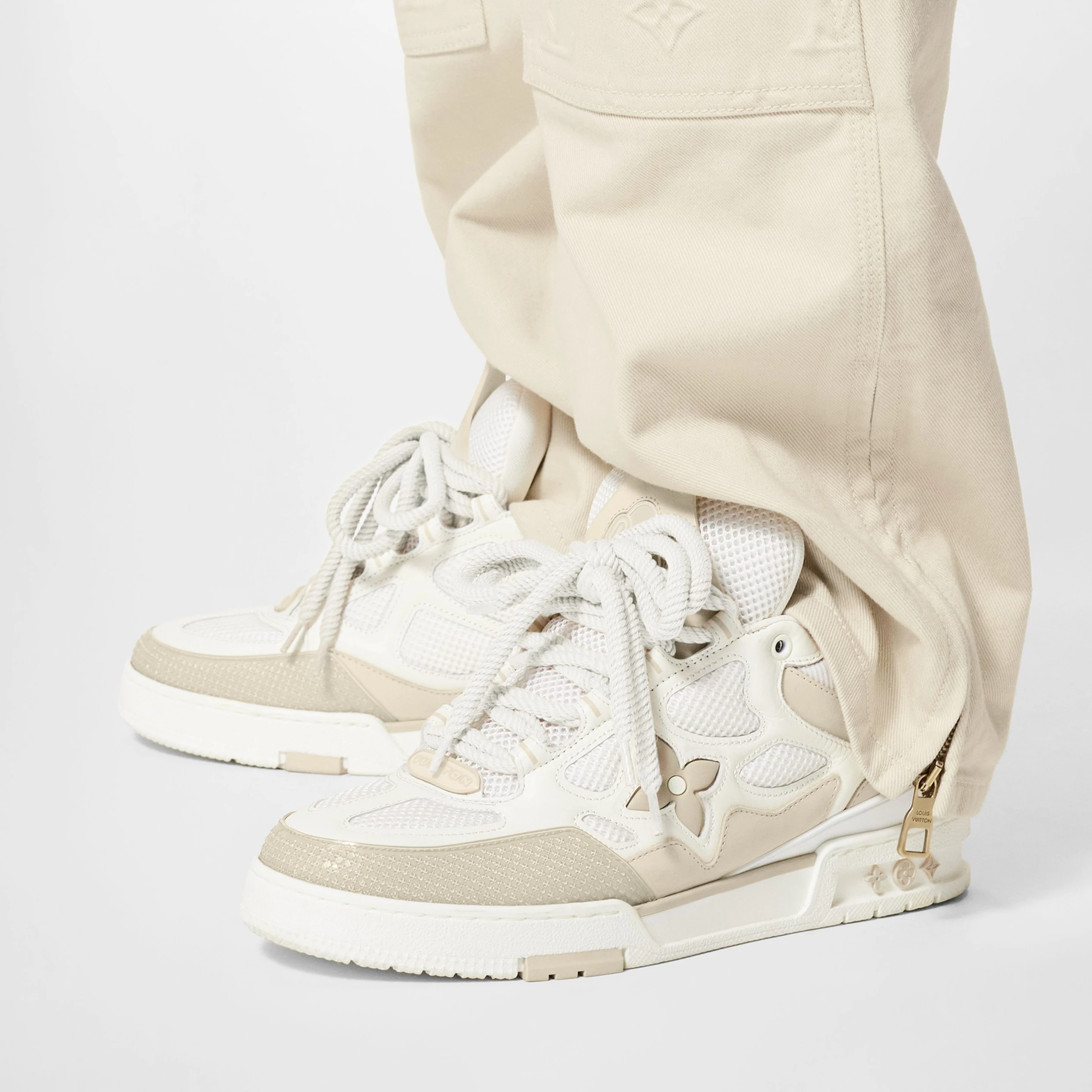 Mythick.ru Louis Vuitton LV Skate Sneaker Since 54 Monogram Flowers Beige 1AARQG