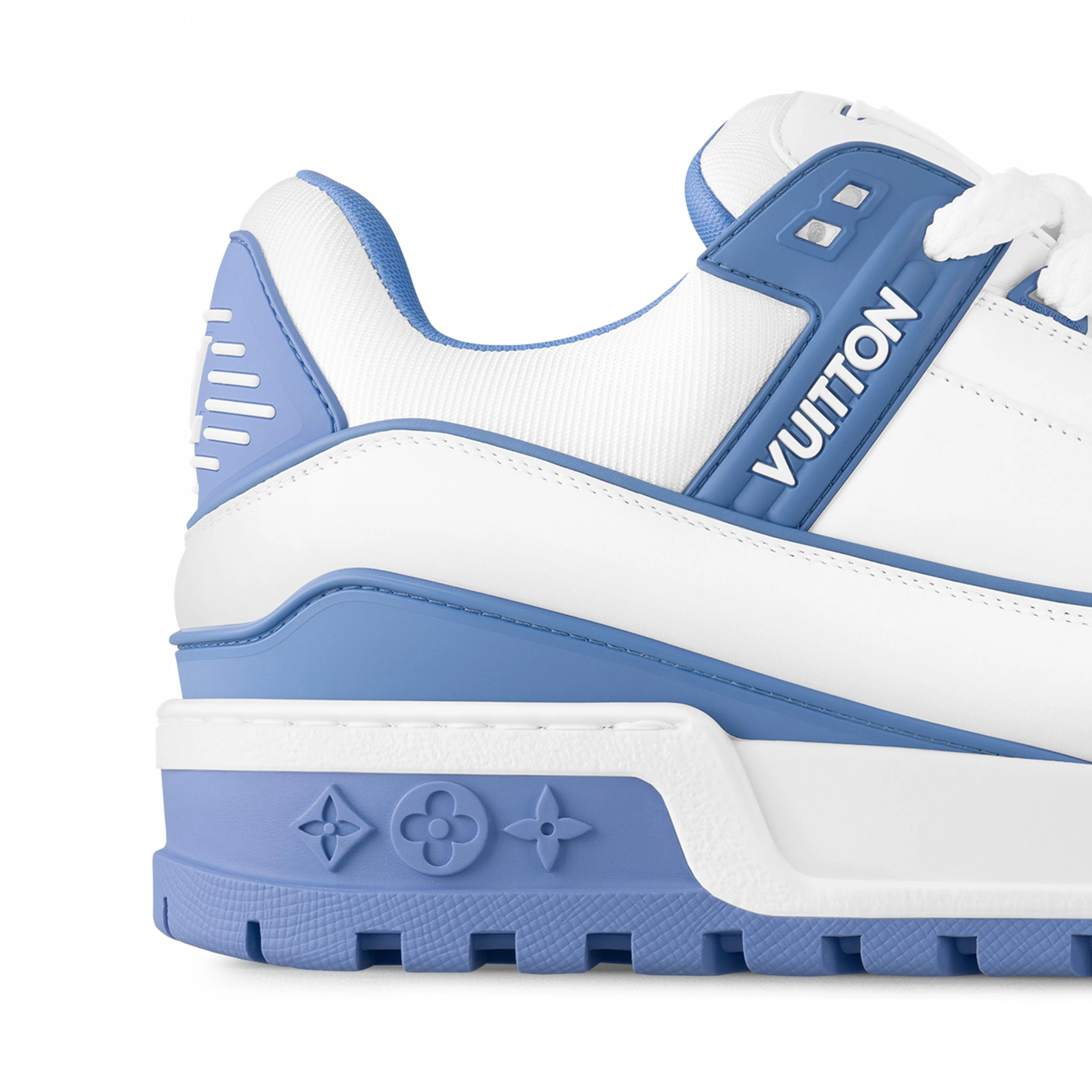 Top lv Louis Vuitton LV Trainer Maxi Sneaker Sky Blue 1ACPQY