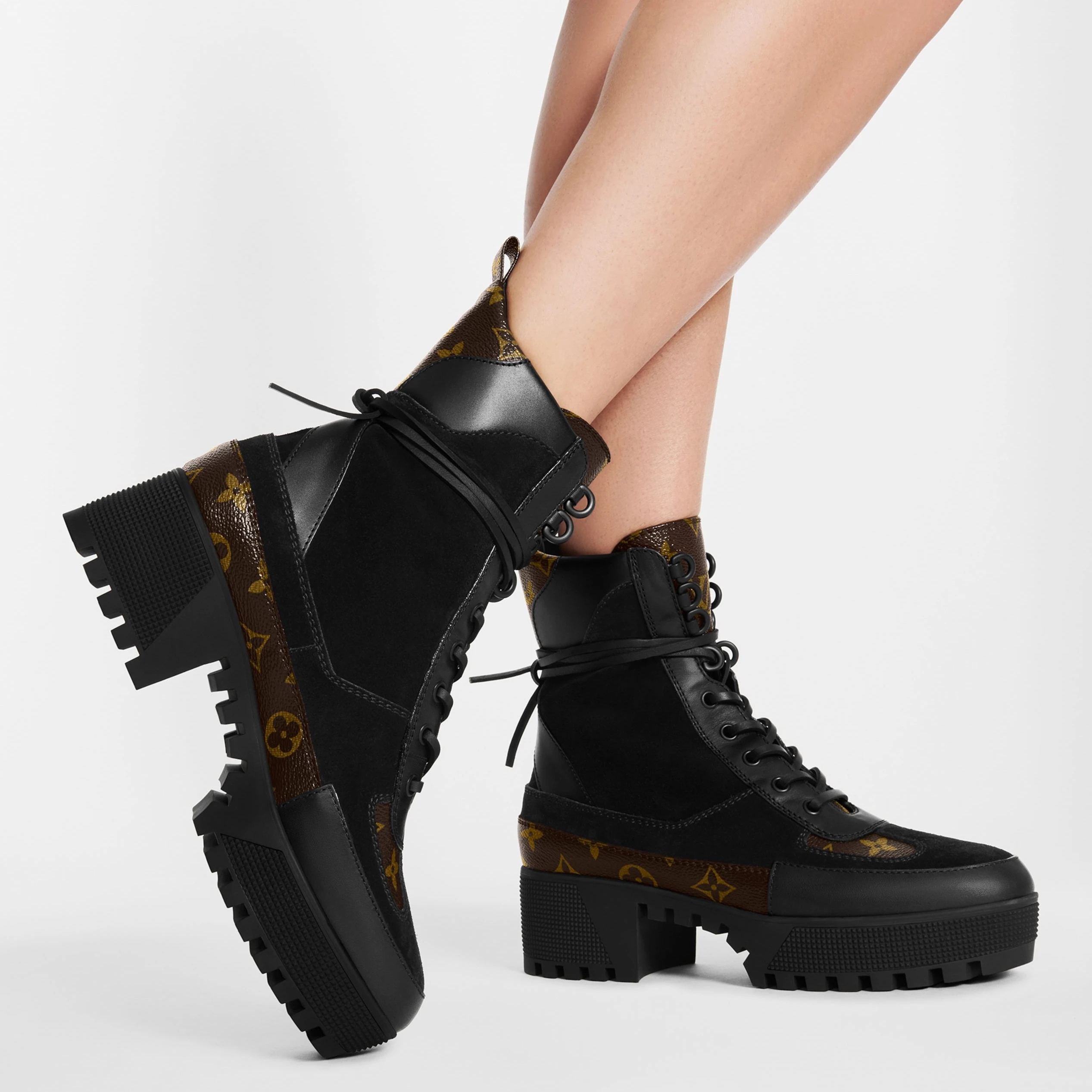 Replica bags lv Louis Vuitton Laureate Platform Desert Boot Black 1A4XXZ