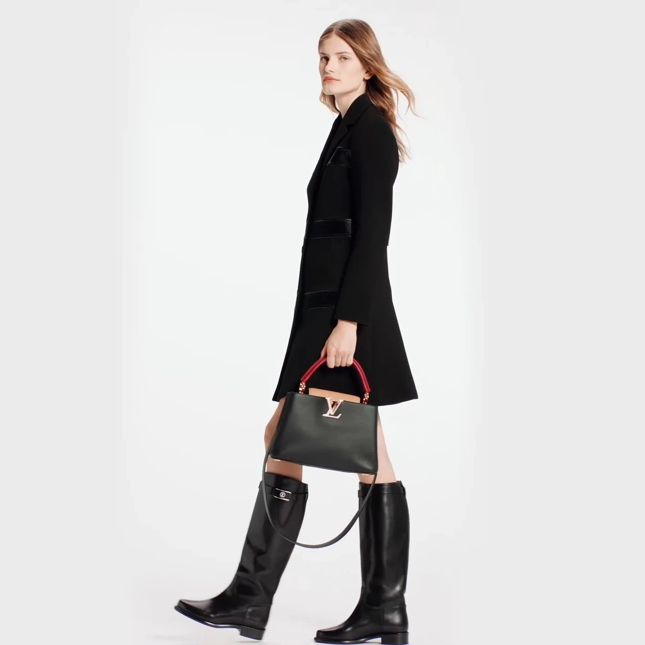 Replica bags lv Louis Vuitton M20704 Capucines MM Noir Rubis
