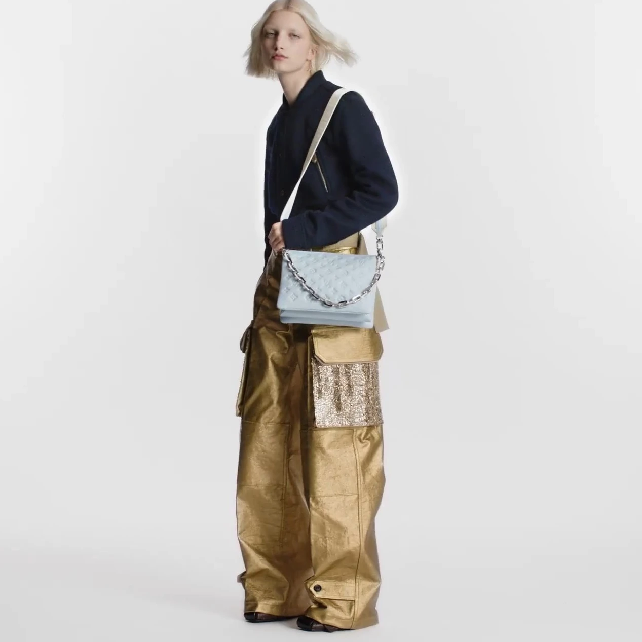 Top lv Louis Vuitton M21197 Coussin PM Blue Glacier
